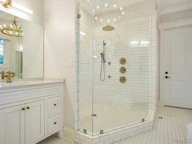 Step into refined elegance and resort-style living in this - photo 25