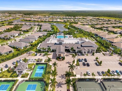 Custom Luxury Waterfront Residence. Exceptional custom-built - photo 27