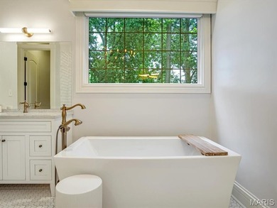 Step into refined elegance and resort-style living in this - photo 28