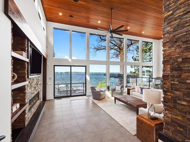 Pier #224 combines 75' of prime Lake Wawasee frontage, a heated - photo 9