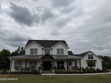 Welcome to this stunning 3200 Sq ft farmhouse that sits on 25.7 - photo 1
