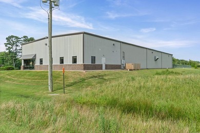 Premium commercial land and building with outstanding traffic - photo 4