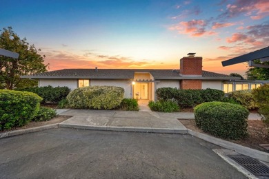 Welcome to 5001 Cribari Vale, a desirable single-level residence - photo 37