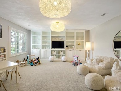 Step into refined elegance and resort-style living in this - photo 43