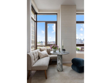 Radiant Resort-Style Living on Brooklyn's East River Waterfront - photo 3