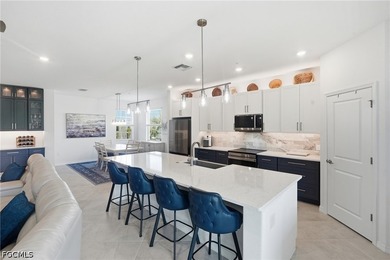 Welcome to this cul-de-sac location just outside the gates of - photo 5