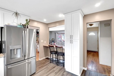 3 Bedroom Ranch In Desirable North Babylon Area! Offering: - photo 10