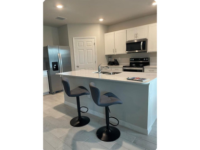 Welcome to this Stunning NEWLY Built 4 Bedroom, 3 Bathroom home - photo 6