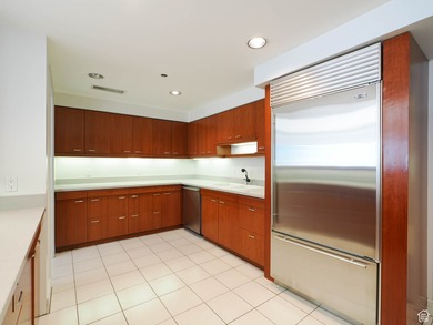 **PENTHOUSE** A very rare opportunity to buy one of a few - photo 15
