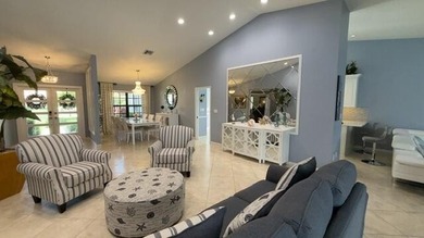Fantastic completely renovated cul d sac home in DeerCreek Golf - photo 18