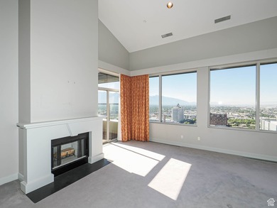 **PENTHOUSE** A very rare opportunity to buy one of a few - photo 18