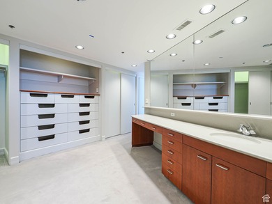 **PENTHOUSE** A very rare opportunity to buy one of a few - photo 22