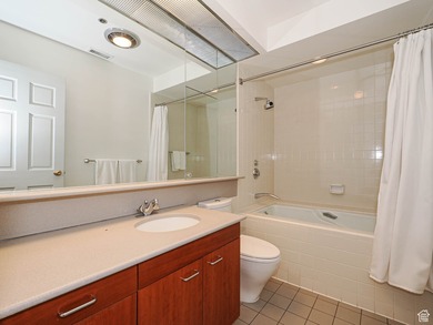 **PENTHOUSE** A very rare opportunity to buy one of a few - photo 28