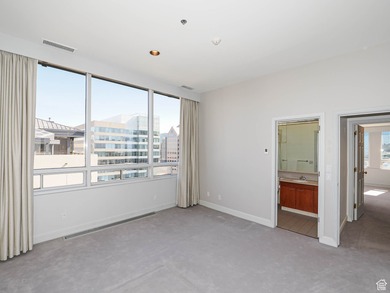 **PENTHOUSE** A very rare opportunity to buy one of a few - photo 31