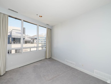 **PENTHOUSE** A very rare opportunity to buy one of a few - photo 34