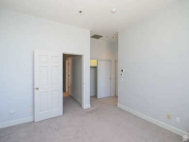 **PENTHOUSE** A very rare opportunity to buy one of a few - photo 35