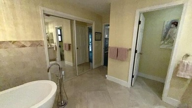 Fantastic completely renovated cul d sac home in DeerCreek Golf - photo 39