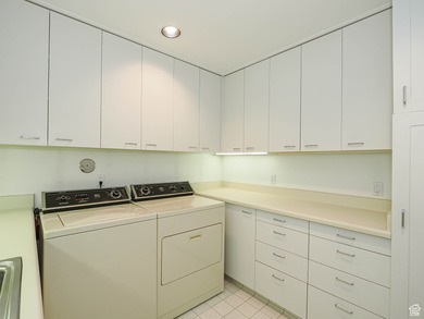 **PENTHOUSE** A very rare opportunity to buy one of a few - photo 39