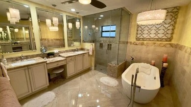 Fantastic completely renovated cul d sac home in DeerCreek Golf - photo 40
