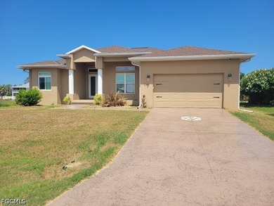 Rotonda West Lakes and Canals Home For Sale in Rotonda West Florida