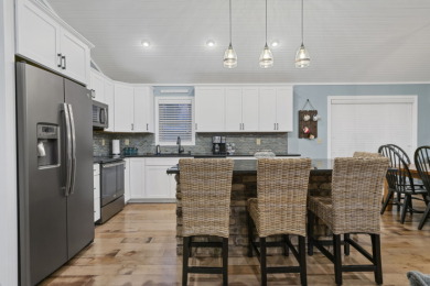 Lakefront, End Dock, STR-Friendly! - photo 9