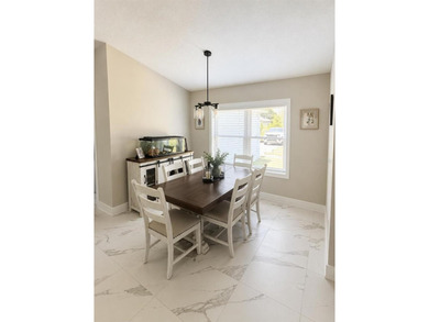 Welcome to this beautifully renovated 3-bedroom, 2-bath home - photo 8