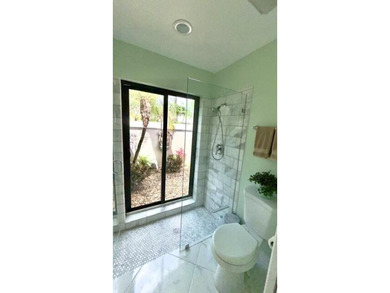 Fantastic completely renovated cul d sac home in DeerCreek Golf - photo 48
