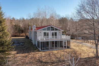 An appealing delight in the Locke Lake Association development - Lake Home For Sale in Barnstead, New Hampshire