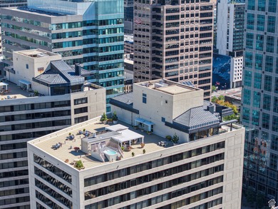 **PENTHOUSE** A very rare opportunity to buy one of a few - photo 53
