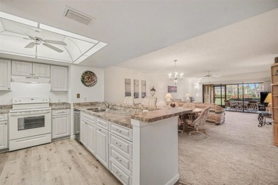 This stunning condo in the highly desirable waterfront community - photo 4