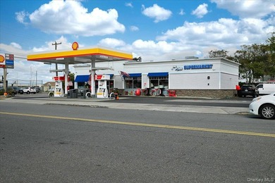 Incredible opportunity to own a completely updated Shell-branded - photo 2