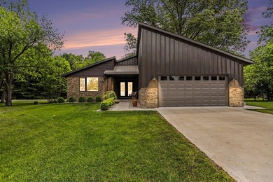 Absolutely pristine contemporary ranch in Belle Brook - photo 1