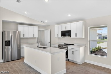 $12,000 CLOSING COST CREDIT AVAILABLE! BEAUTIFUL NEW - photo 3