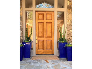 Designed and built by renowned Columbus builder Hal Averett - photo 2