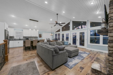 Lakefront, End Dock, STR-Friendly! - photo 11