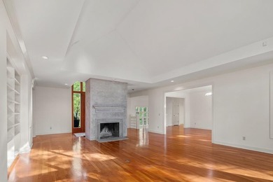 Designed and built by renowned Columbus builder Hal Averett - photo 5