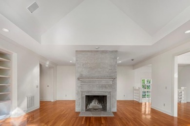 Designed and built by renowned Columbus builder Hal Averett - photo 6
