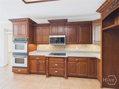 Welcome to 1150 Colorado Bend, a beautifully maintained home - photo 11