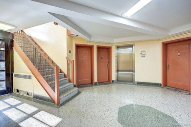 Located in the highly desirable neighborhood of Forest Hills - photo 11