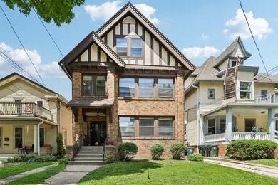 Lake Monona Home For Sale in Madison Wisconsin