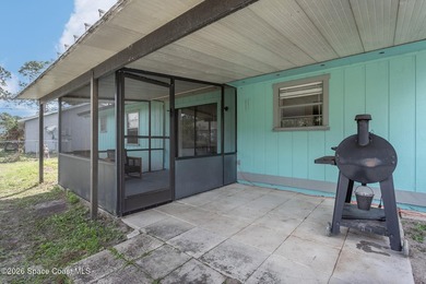 Welcome to this beautifully maintained 3-bedroom, 2 bathroom - photo 20