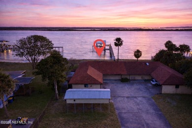 (private lake, pond, coastal) Home For Sale in Jacksonville Florida