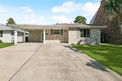 Lake Pontchartrain Home For Sale in Metairie Louisiana