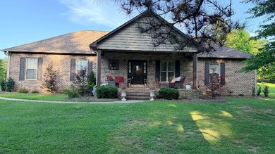 This six year old home is ready for its new owners. A Beautiful - photo 3