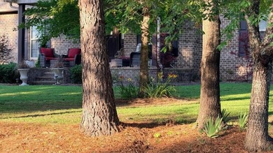 This six year old home is ready for its new owners. A Beautiful - photo 6
