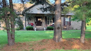 This six year old home is ready for its new owners. A Beautiful - photo 9
