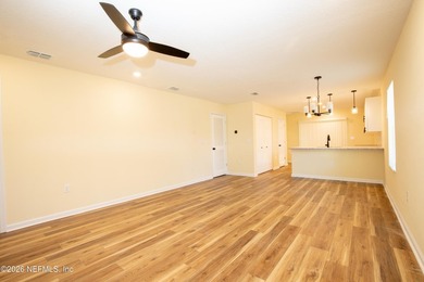 Welcome to this beautifully designed 3-bedroom, 2-bath home - photo 8