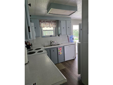 This beautiful 2 bedroom 2 bath home is waiting on your personal - photo 9