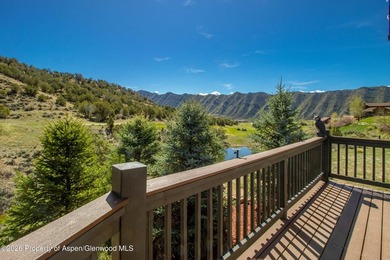 This inviting home features panoramic mountain views and a - photo 14