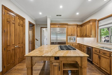 Nestled on a premium corner lot in the prestigious Bridlewood - photo 17